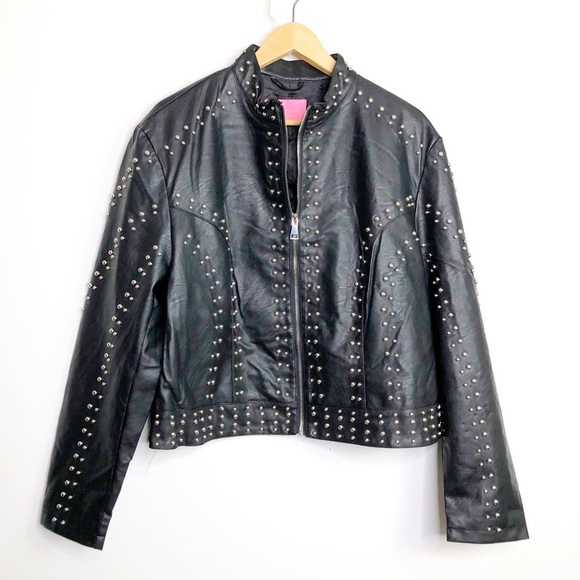 AZALEA Wang Black vegan leather bomber jacket - Picture 1 of 10